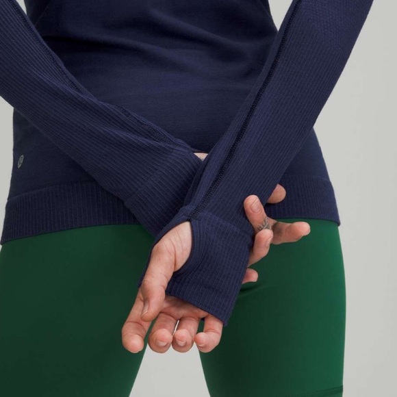 Lululemon Keep the Heat Thermal Long Sleeve Shirt Night Sea Size Medium - Picture 6 of 15